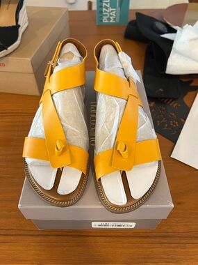 Franco Sarto Yellow and Brown Leather Sandals